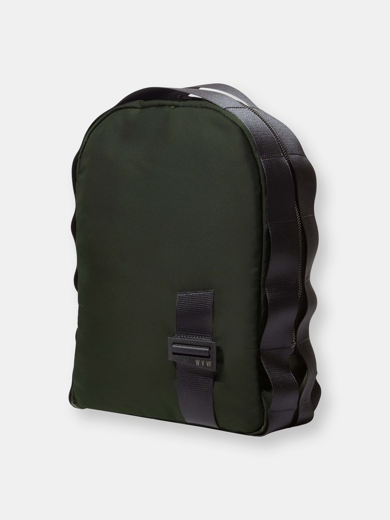 DIETER Backpack in Econyl® - Olive