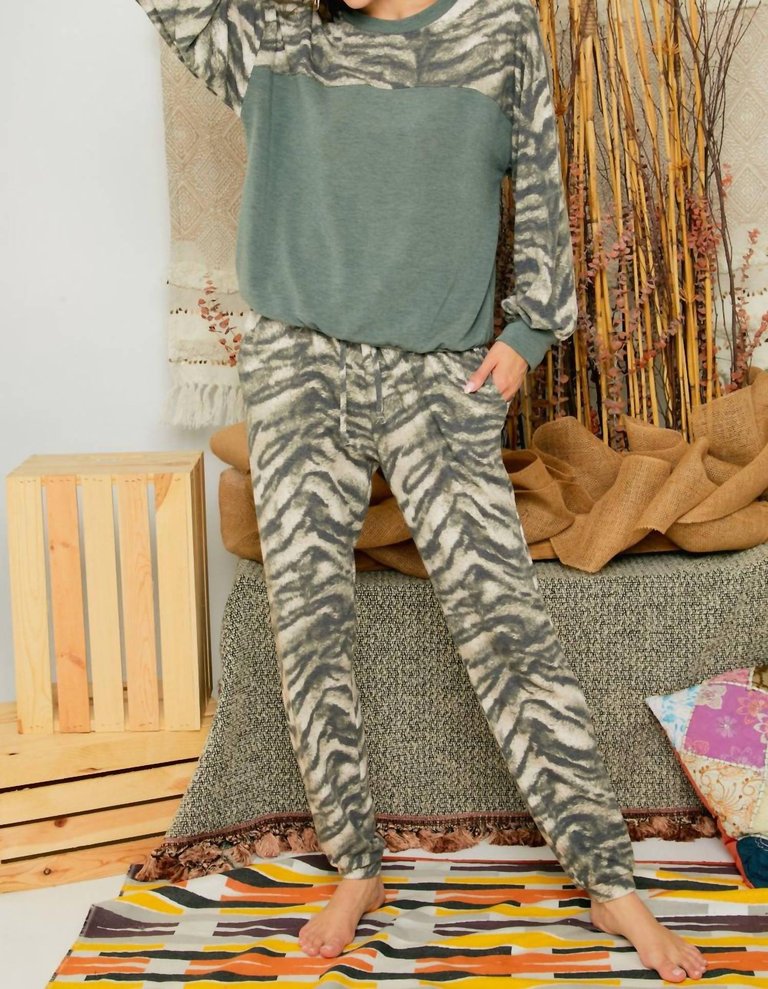 Zebra Lounge Pants In Olive - Olive