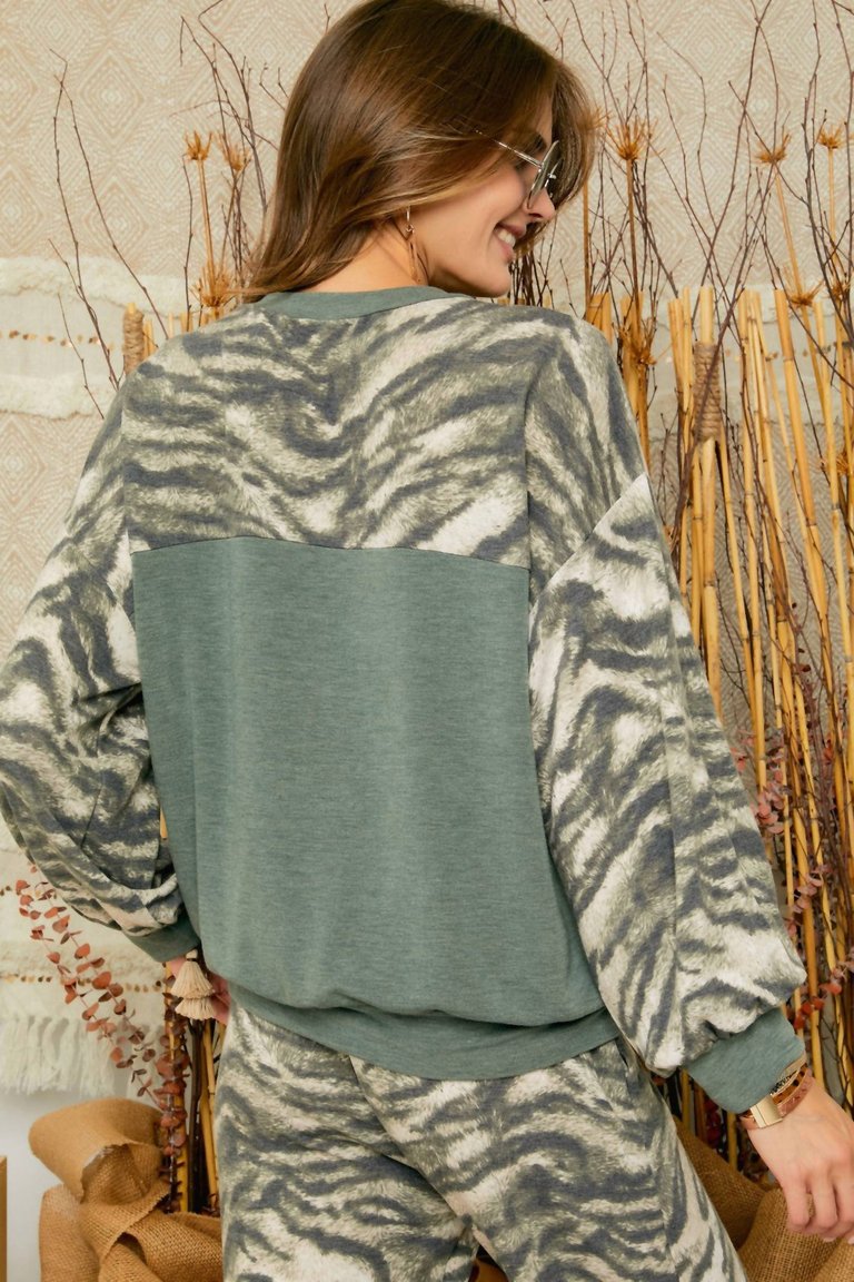 Zebra Lounge Top In Olive