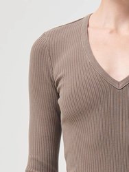 Tavi Deep V Top In Biscotti