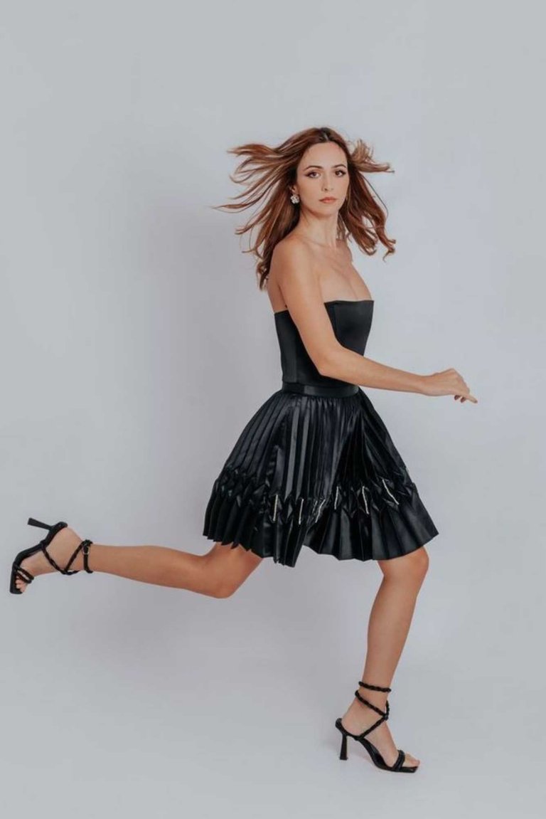 Audrey Knife Pleat Skirt - Black