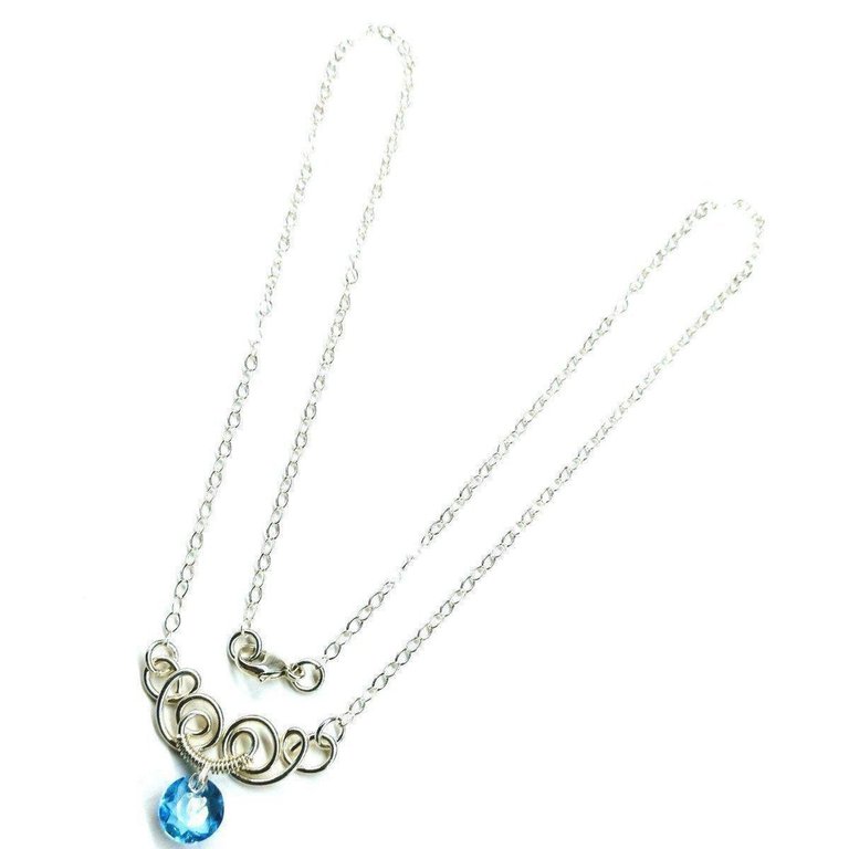 Silver Wire Sculpted Round Crystal Pendant Necklace