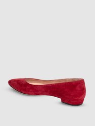 Gutsy Garnet Suede Flat