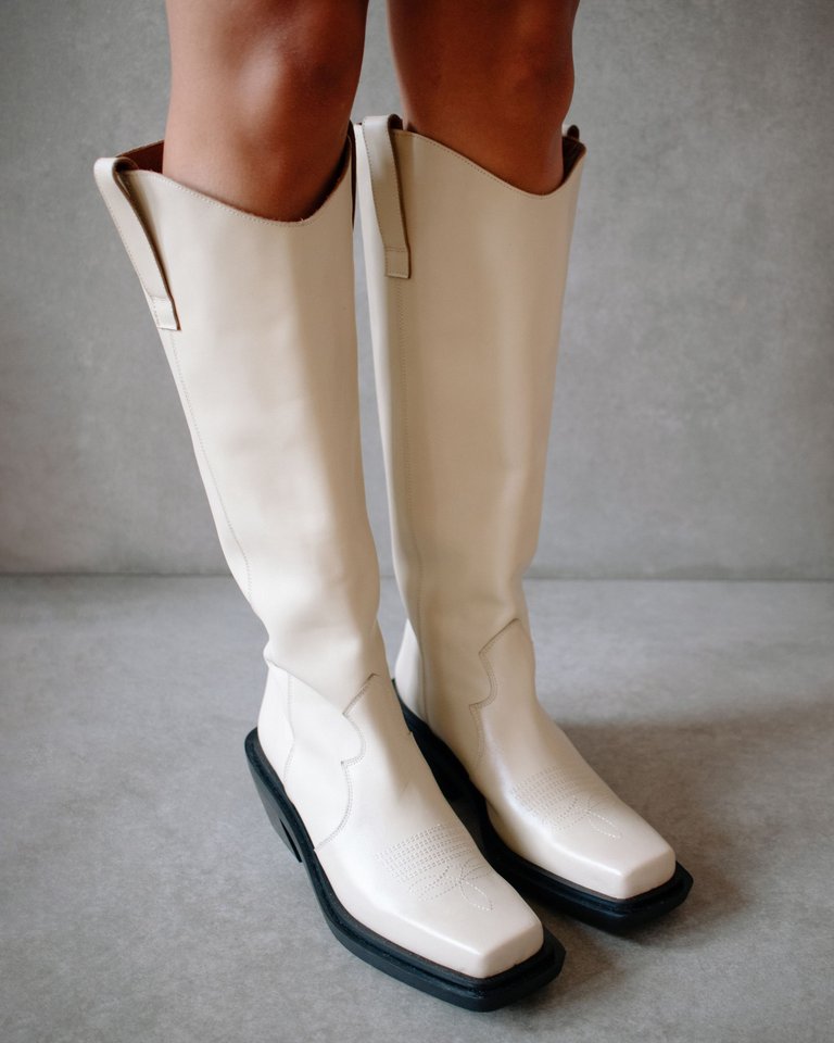 Cattle Ivory Leather Boots - Ivory