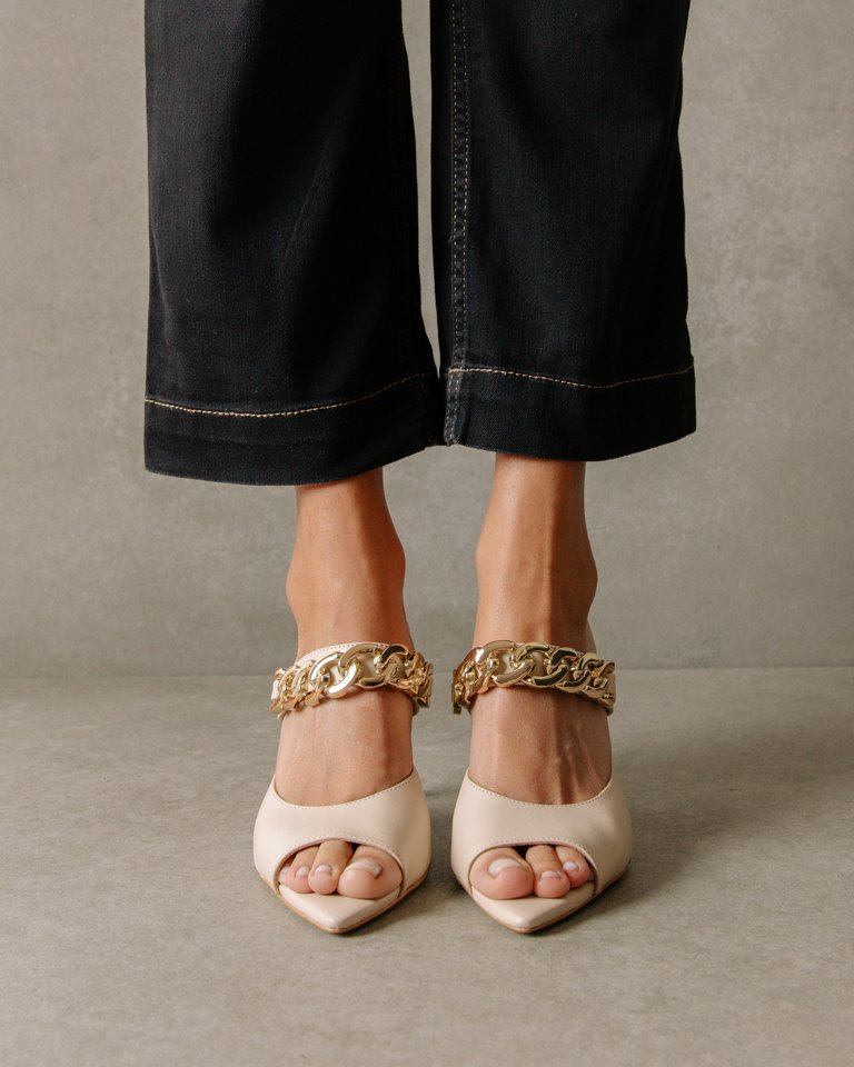 Daisy Leather Sandals - Cream