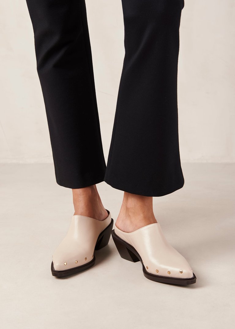 Lorenzo Leather Mules