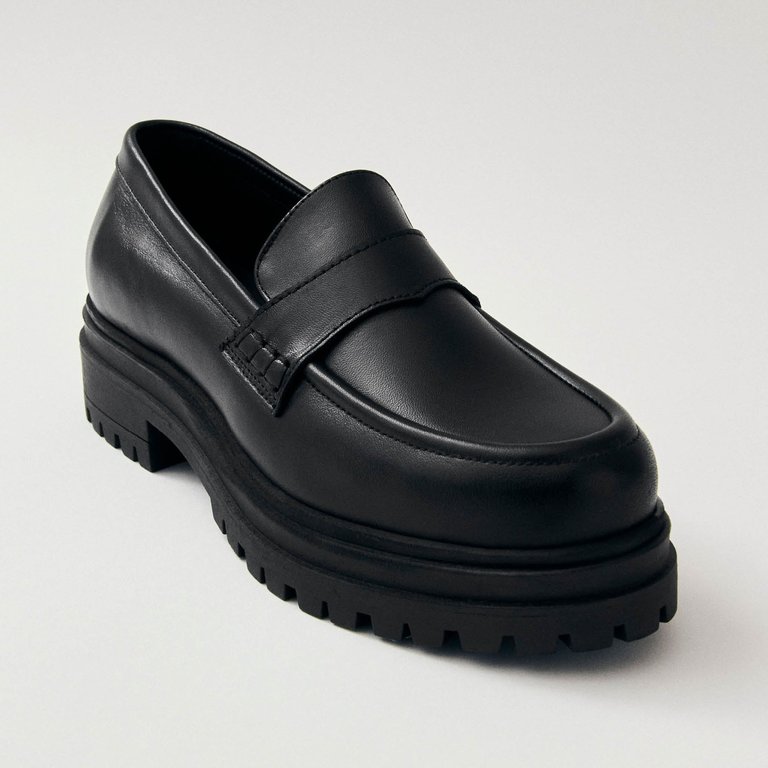 Obsidian Leather Loafers