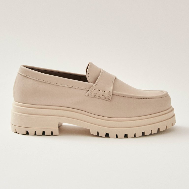 Obsidian Leather Loafers - Cream