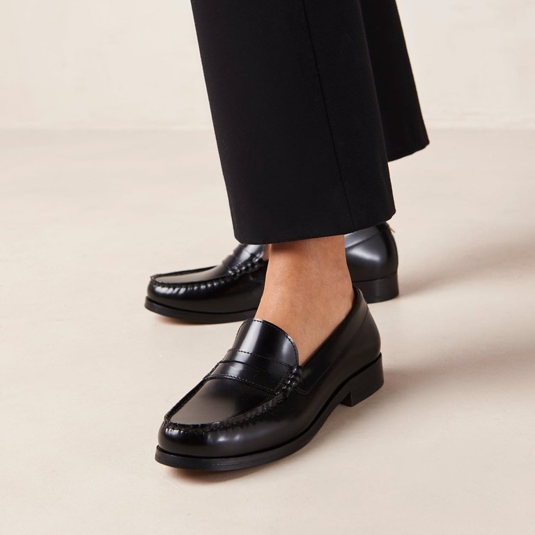 Rivet Black Leather Loafers