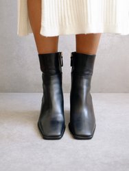 West Leather Boots