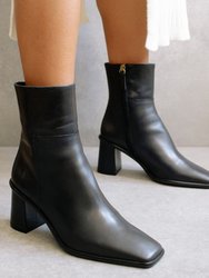 West Leather Boots