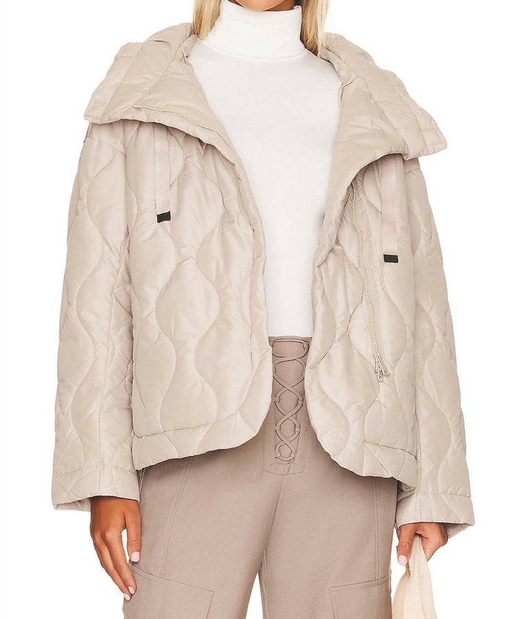 Nori Quilted Jacket In Tan