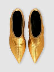 Soft Point Toe Flat Gold Nappa