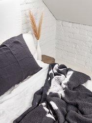 Linen waffle blanket in Charcoal