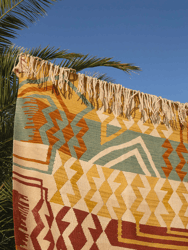 Traditional Hallucination Kilim DK5