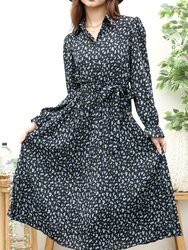 Floral Collared Pleated Dress - Black
