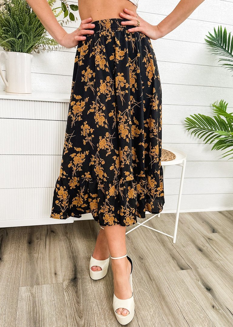 Gartered Floral Print Midi Skirt - Black