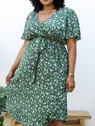 Plus Size Green Maxi Dress with Light Pink Floral Print