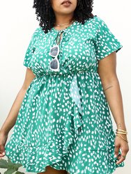 Plus Size Green Swing Dress with Front Keyhole Neckline