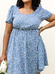 Plus Size White Floral Print Swing Dress with Square Neckline