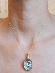 Healing Crystal Necklace – Oval Shaker Locket