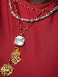 Aphrodite Pearl Necklace