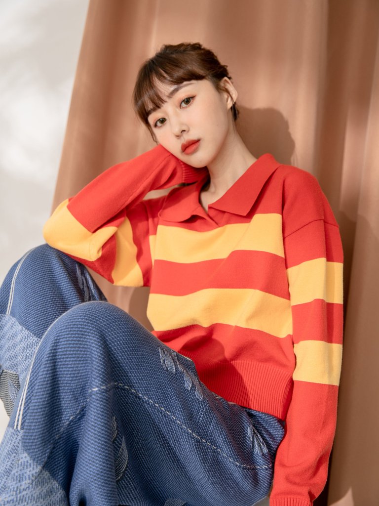 At the Venue | Agnes Polo Shirt - Red/Yellow