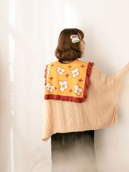 Yayoi Short Cape