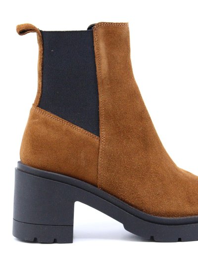 Ateliers Ateliers Skylar Ankle Boot In Tan Suede product