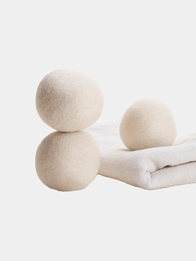ÁTHOS 100% Wool Dryer Balls product