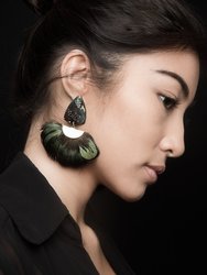 Venus Earring in Black with Peacock Fan