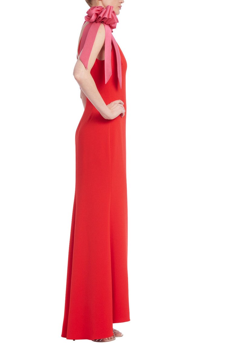 Two-Tone Rosette Shoulder Column Gown