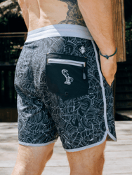 Fair Fight Black - Remanso 17" Boardshorts