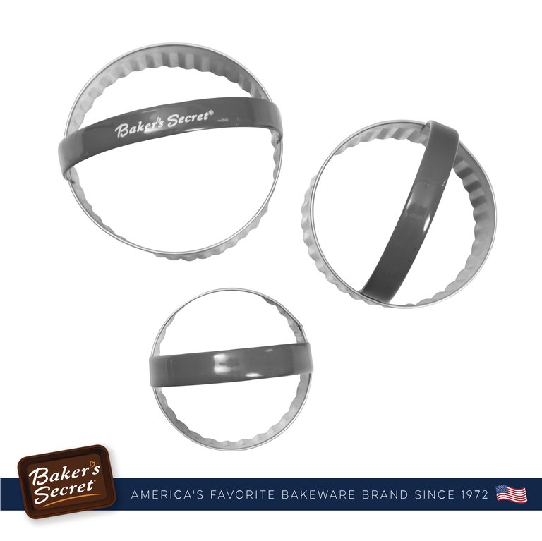 Stainless Steel Dishwasher Safe Set of 3 Cookie Cutter Set