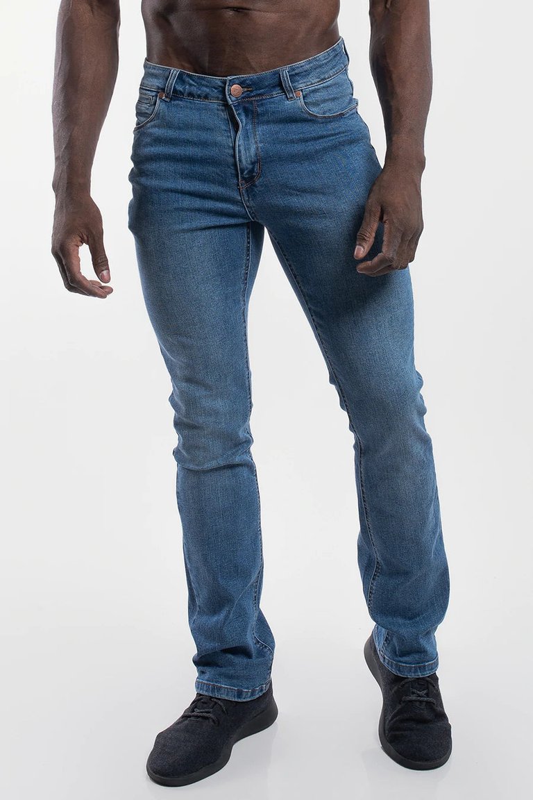 Bootcut Athletic Fit Jeans - Light Wash