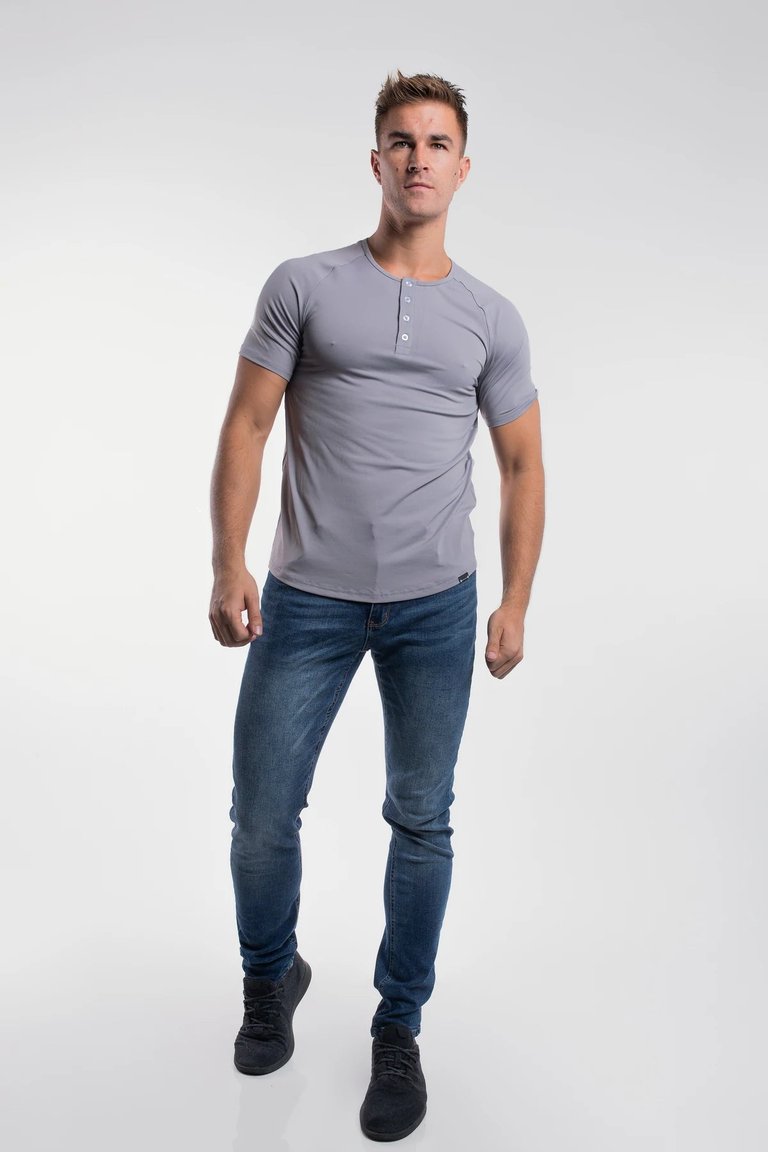 Scout Henley Short Sleeve