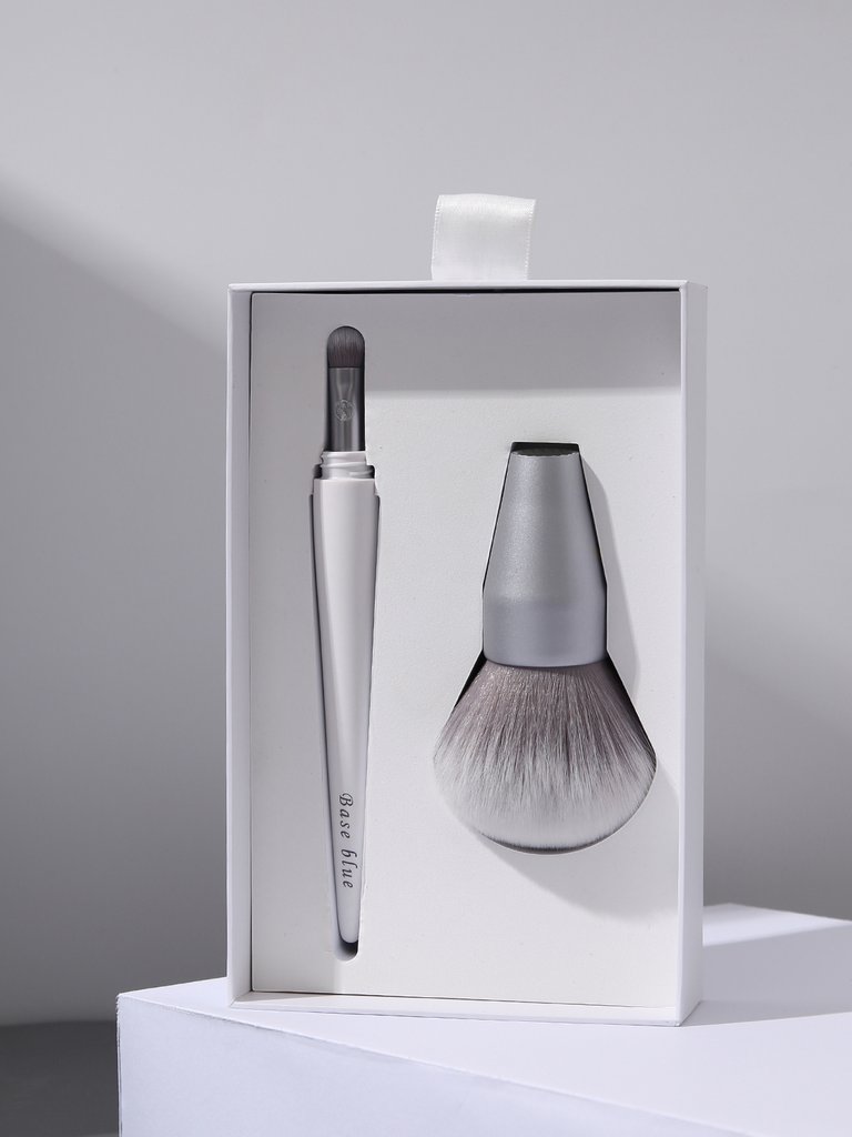 2-in-1 Makeup Brush A