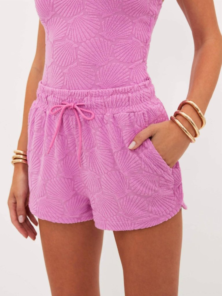 Kiara Shorts In Shell Pink - Shell Pink