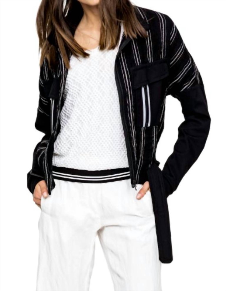 Striped Jacket In Black/white