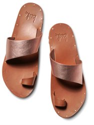 Finch Leather Toe Ring Sandal In Rose Gold/tan