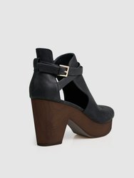 Fearless Clog Ankle Boot - Black/Chocolate