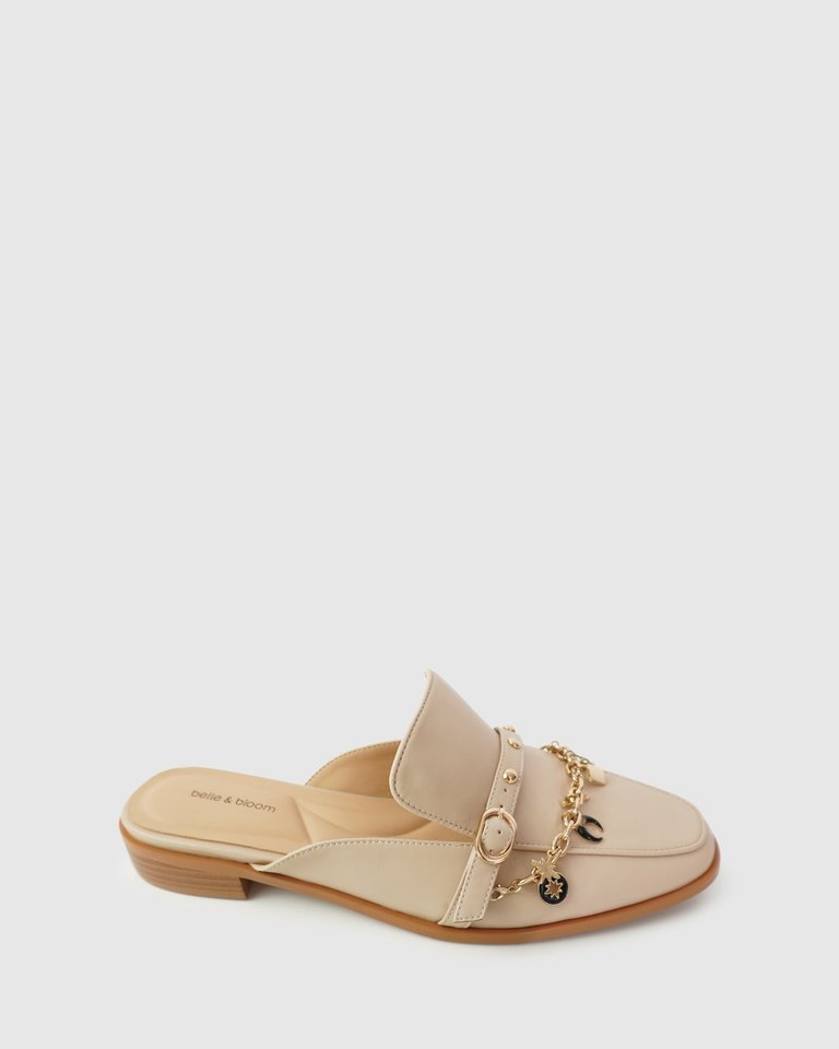 How It Feels Charm Loafer Mule - Sand