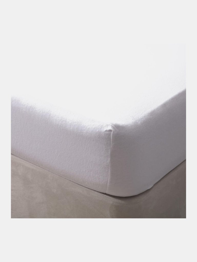 Belledorm 200 Thread Count Egyptian Cotton Fitted Sheet (White) (Queen) (Queen) (UK - Kingsize)