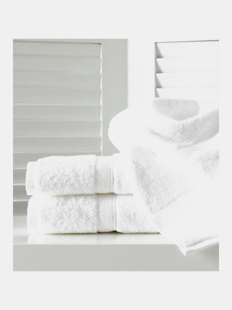 Belledorm Hotel Madison Bath Towel (White) (One Size)