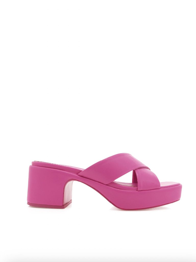 Pennie Sandals In Lipstick - Lipstick