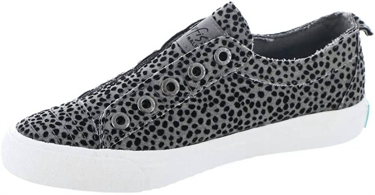 Playwire Sneakers - Grey Pixie Cat