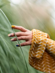 Tangerine Garden | Soft & Durable At-Home Art Gel Nails