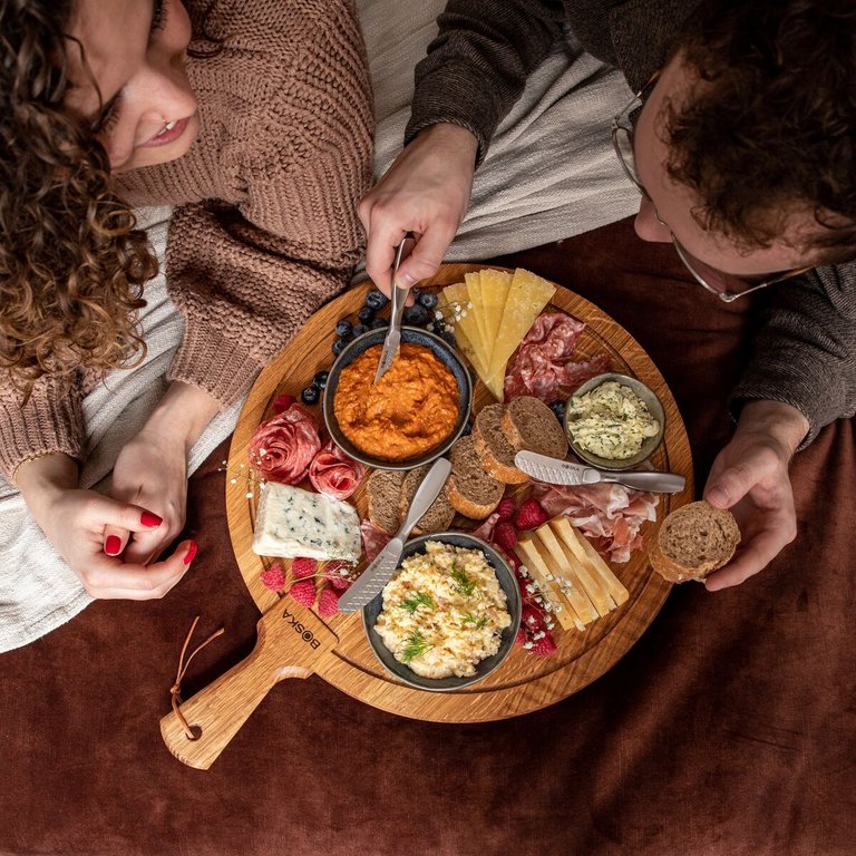 Serving Board Round Friends L - ⌀ 15.9 inch