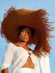 AMORA Oversized Woven Straw Hat In Chestnut Brown