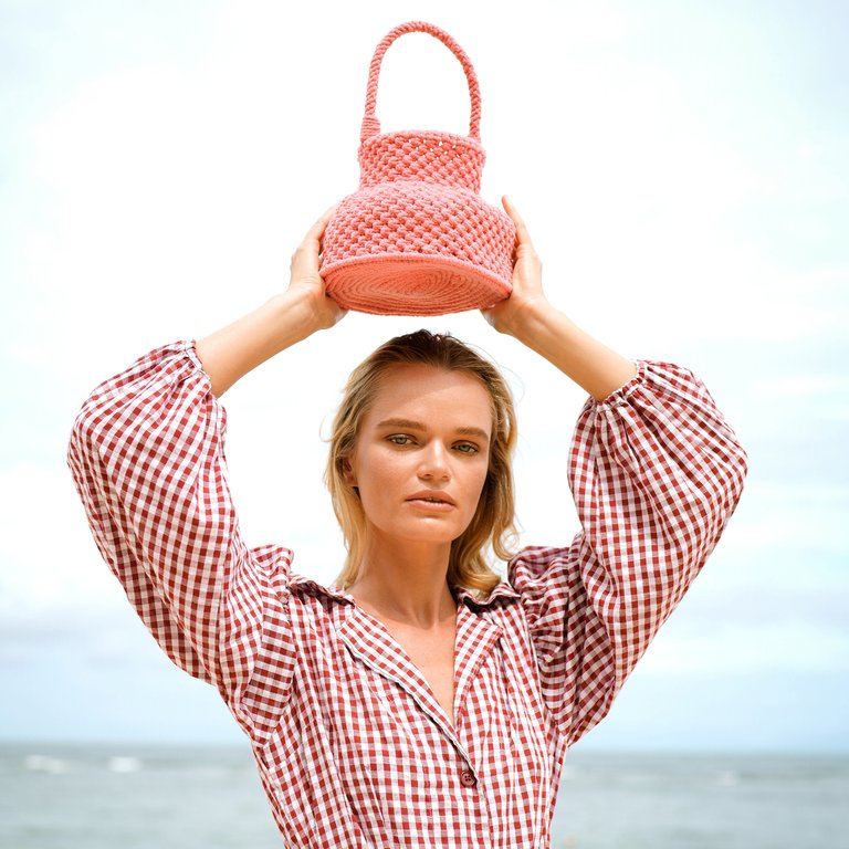 Petite Naga Macrame Vessel Basket Bag In Candy Pink